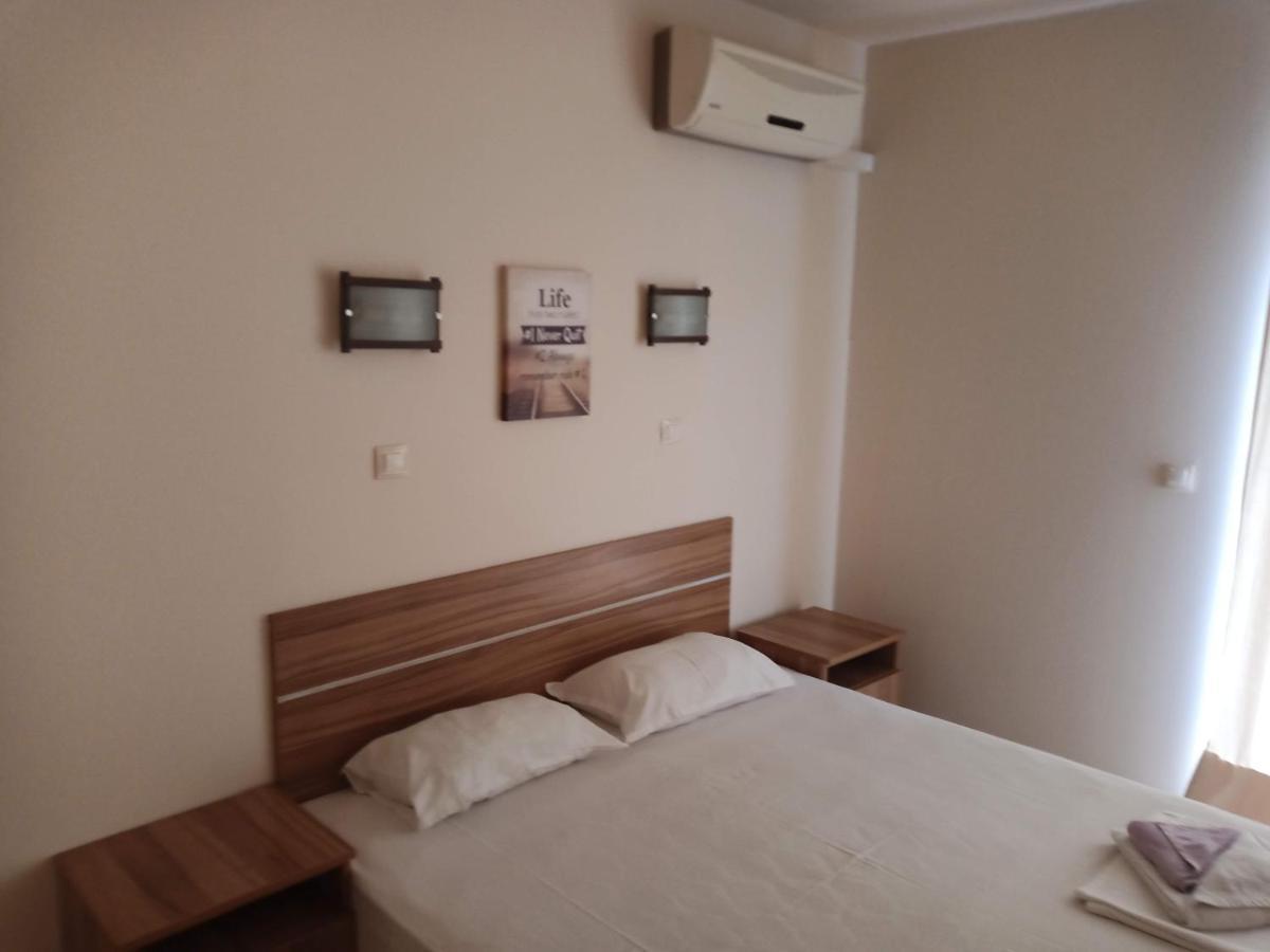 Къмпинг Градина - Garden Beach Apartments Sozopol Exteriör bild
