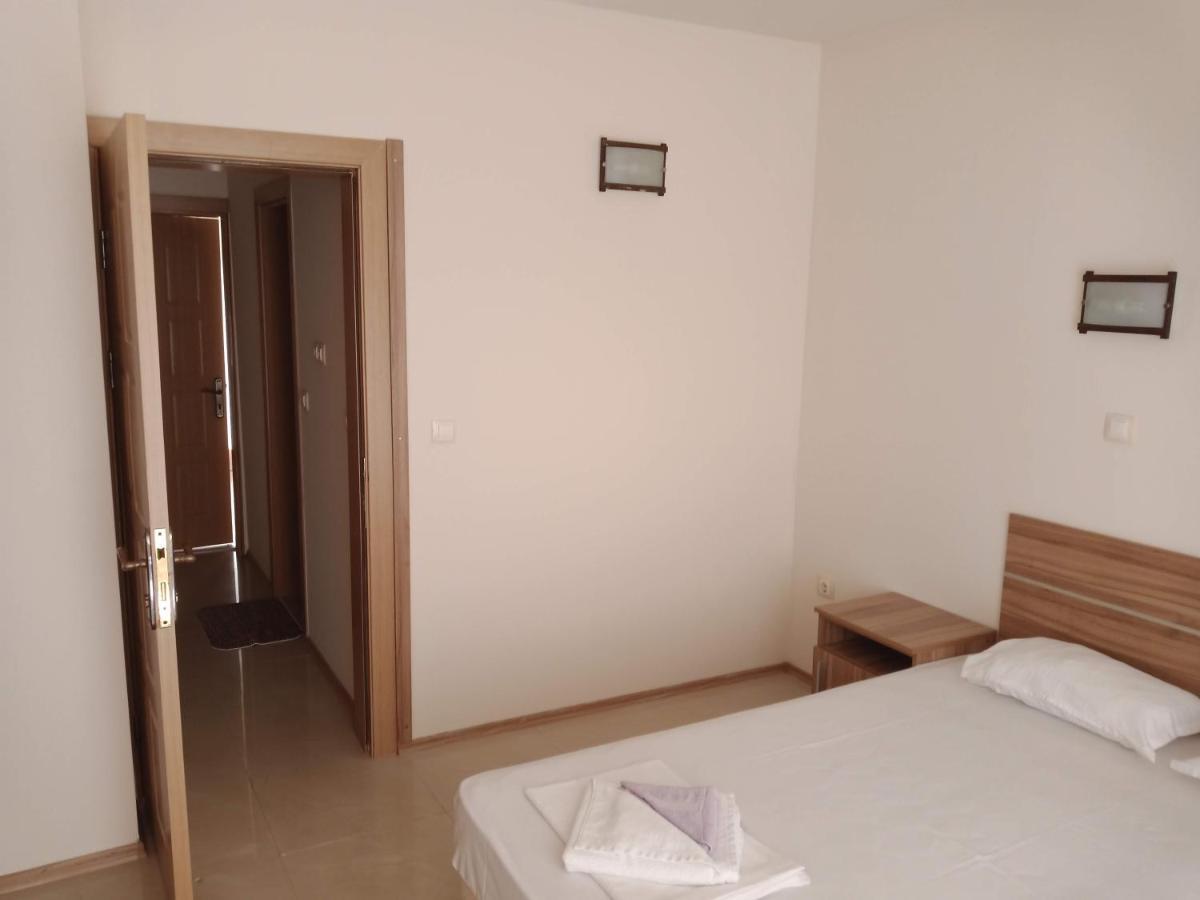 Къмпинг Градина - Garden Beach Apartments Sozopol Exteriör bild