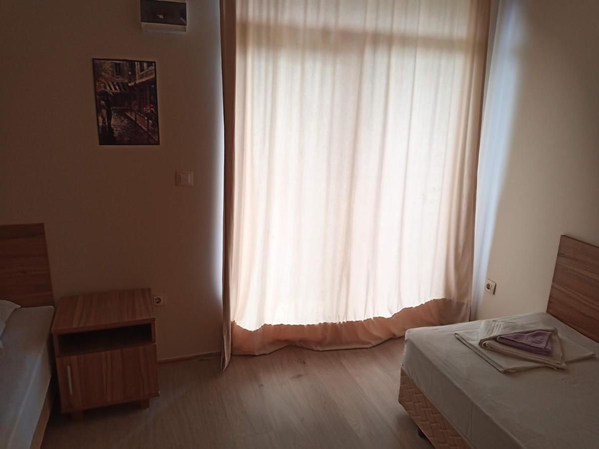 Къмпинг Градина - Garden Beach Apartments Sozopol Exteriör bild